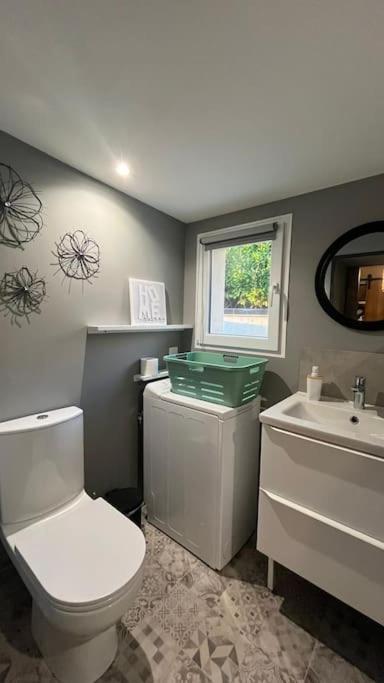 Petite Maison En Pierre Au Calme Avec Exterieur Montbellet Exterior photo